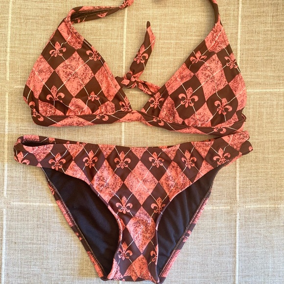 Surfside Fleur-de-lis Coral Halter Bikini Set - Medium - Picture 1 of 6